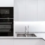 Dimora Elegante Con Esclusivo Giardino Privato