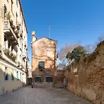 Dimora Elegante Con Esclusivo Giardino Privato * Benátky