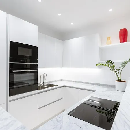 Apartment Dimora Elegante Con Esclusivo Giardino Privato