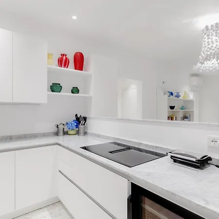Apartment Dimora Elegante Con Esclusivo Giardino Privato *