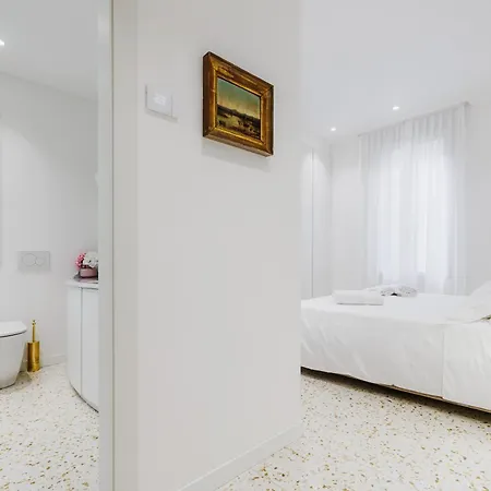 Apartament Dimora Elegante Con Esclusivo Giardino Privato *
