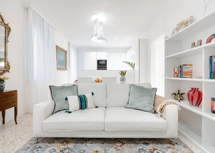 Dimora Elegante Con Esclusivo Giardino Privato * Βενετία