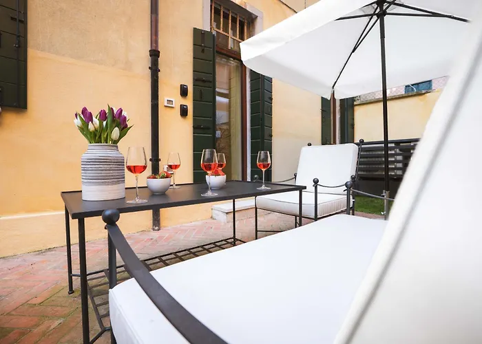 Dimora Elegante Con Esclusivo Giardino Privato * Βενετία