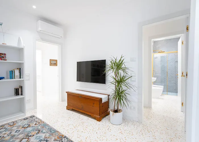 Διαμέρισμα Dimora Elegante Con Esclusivo Giardino Privato *