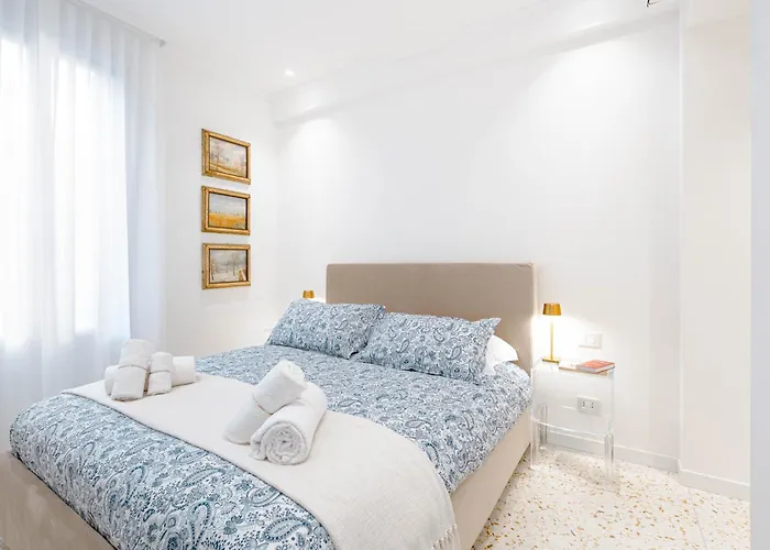 Dimora Elegante Con Esclusivo Giardino Privato Βενετία