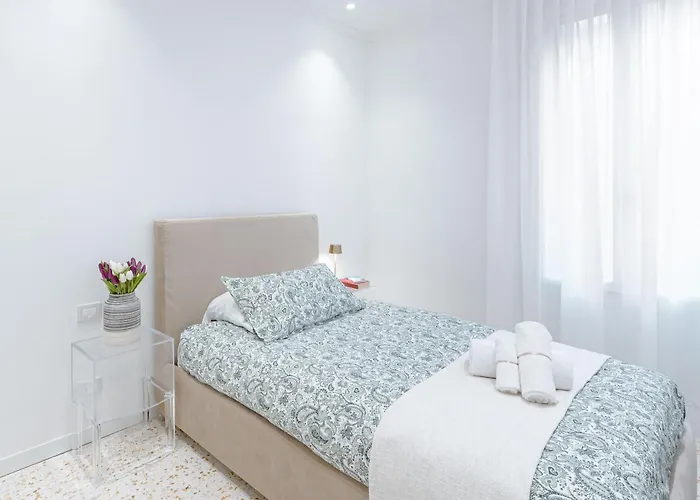 Dimora Elegante Con Esclusivo Giardino Privato Βενετία