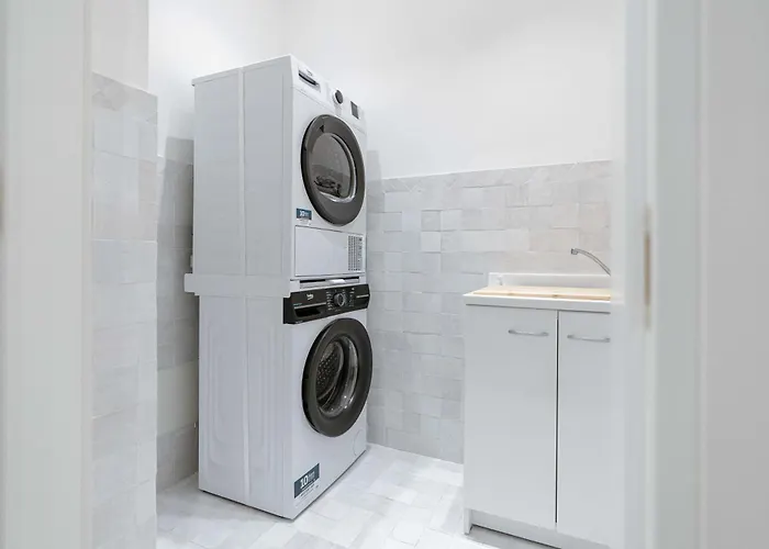 Διαμέρισμα Dimora Elegante Con Esclusivo Giardino Privato