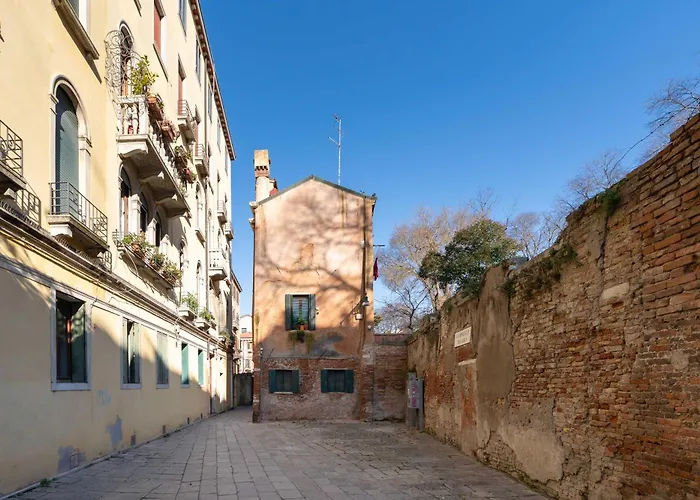 Dimora Elegante Con Esclusivo Giardino Privato * Βενετία